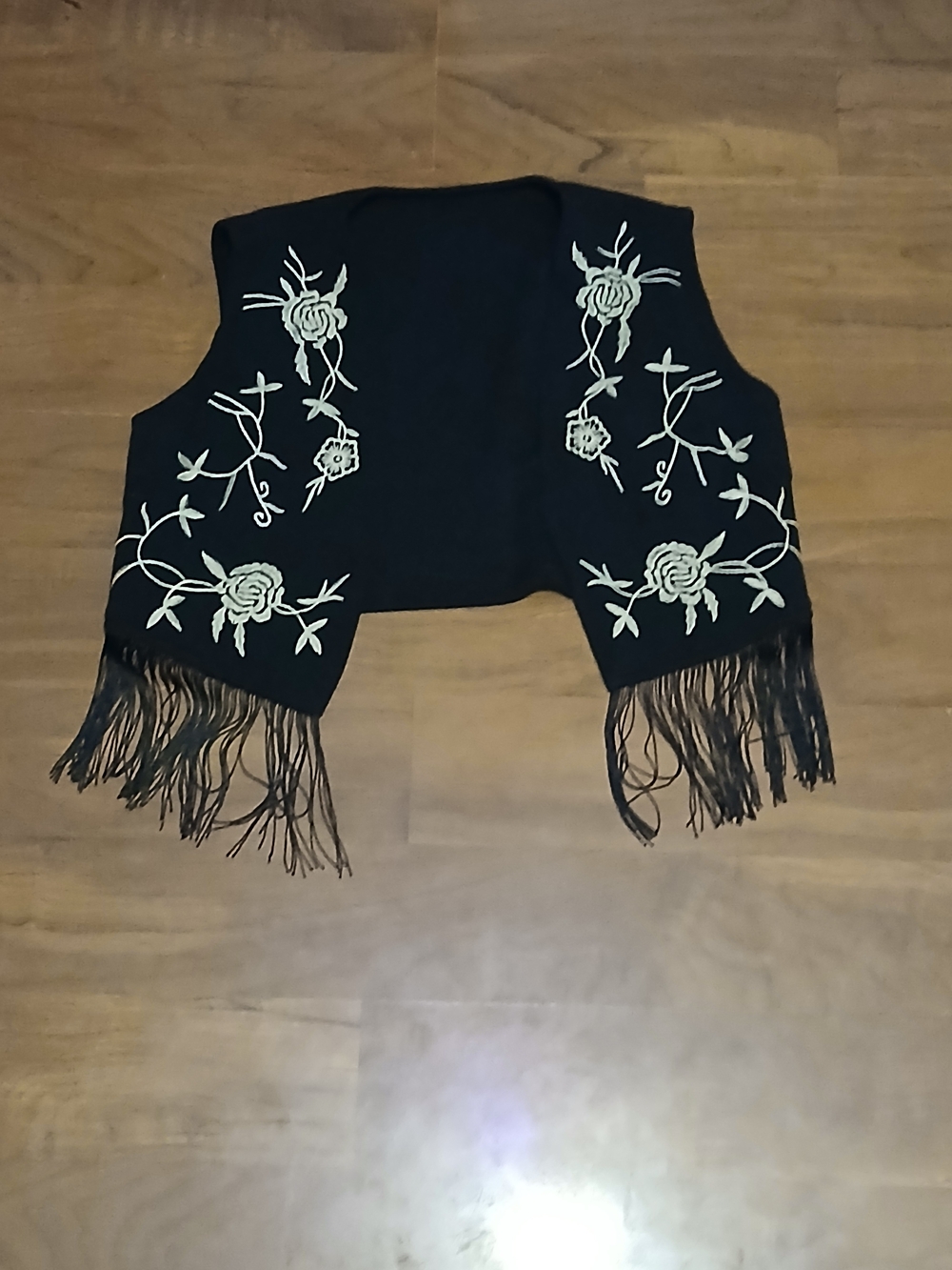 SHEIN Black XS Vest With Cream Floral
